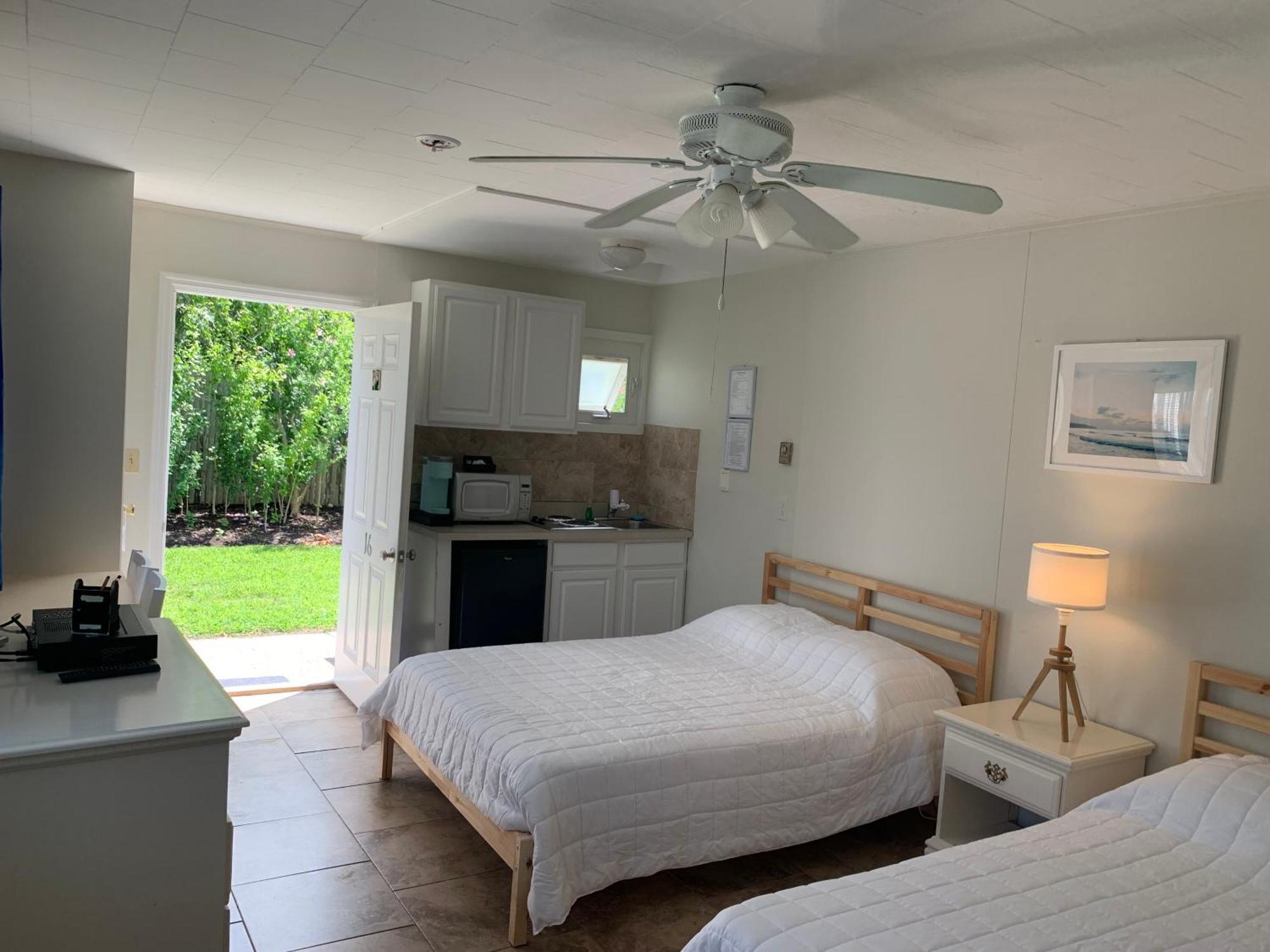 Southold Beach Motel Екстериор снимка